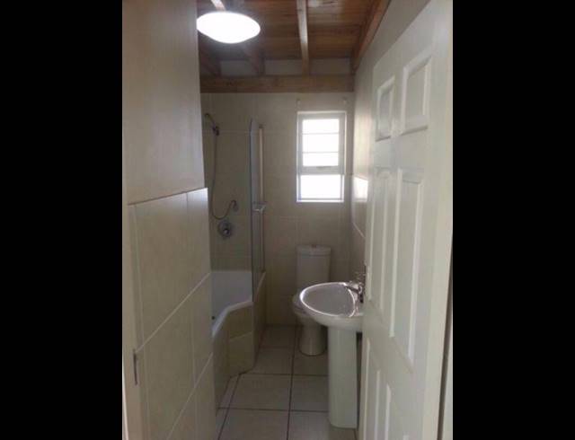 1 BEDROOM APARTMENT RENTED IN WALMER HEIGHTS